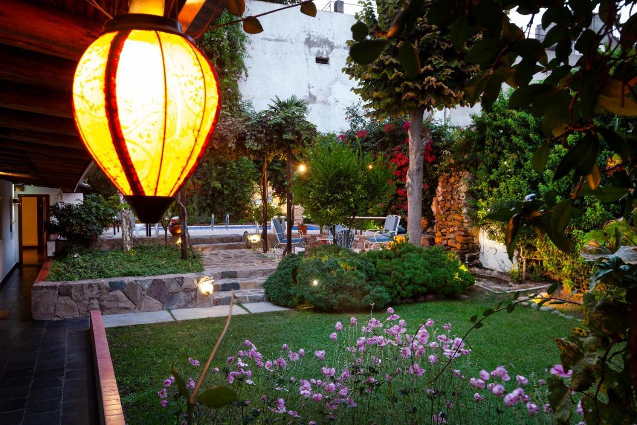 Posada De Rosas メンドーサ エクステリア 写真