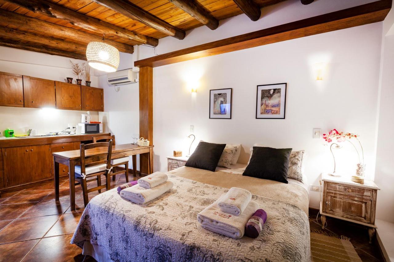 Posada De Rosas メンドーサ エクステリア 写真
